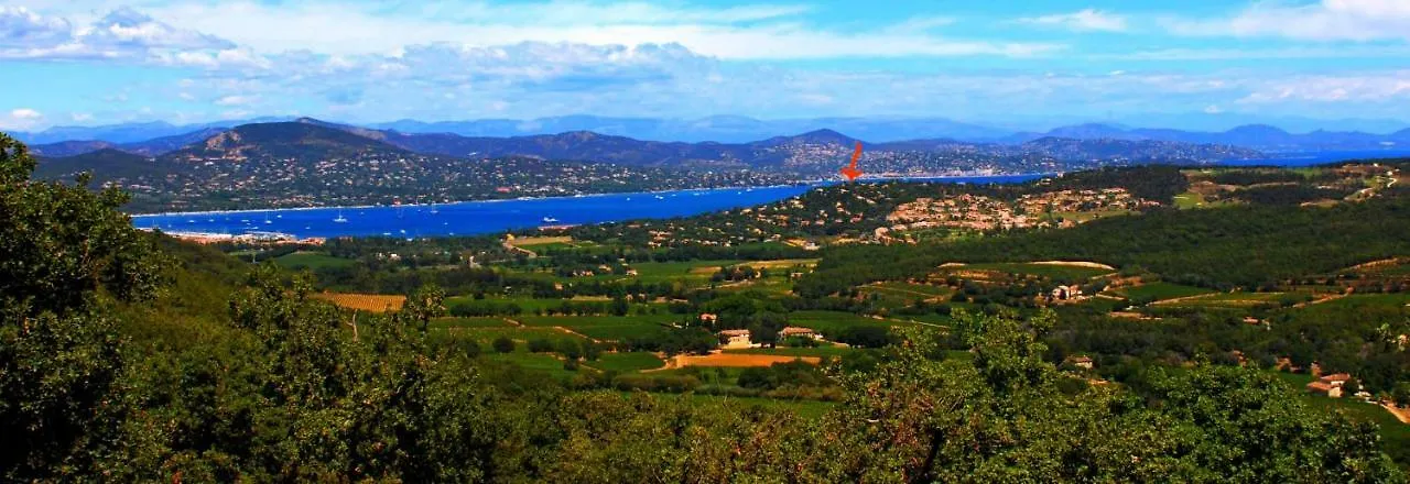 Villa With Magic View Of Bay Of Saint Tropez