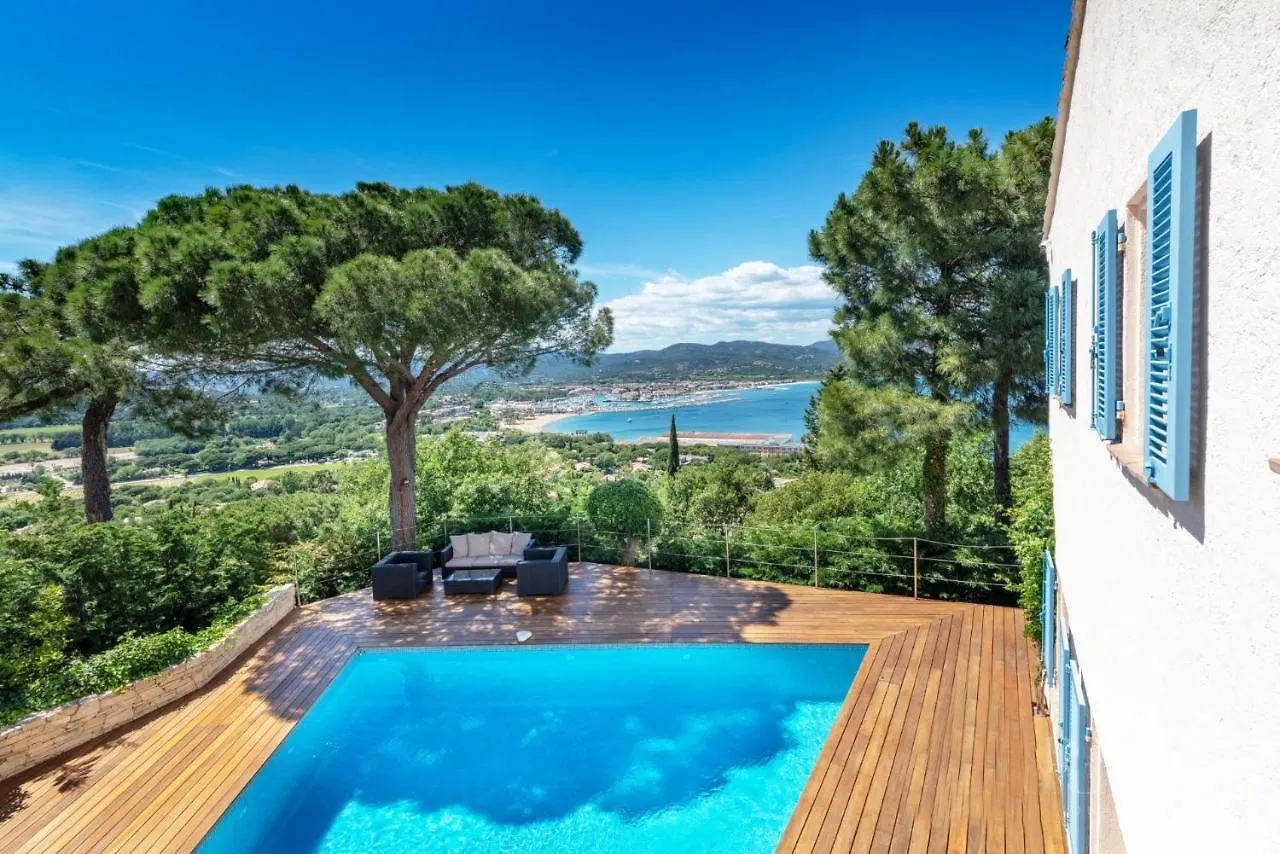 Villa With Magic View Of Bay Of Saint Tropez France